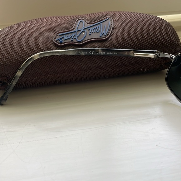 Maui Jim KAHUNA sunglasses - Picture 8 of 9
